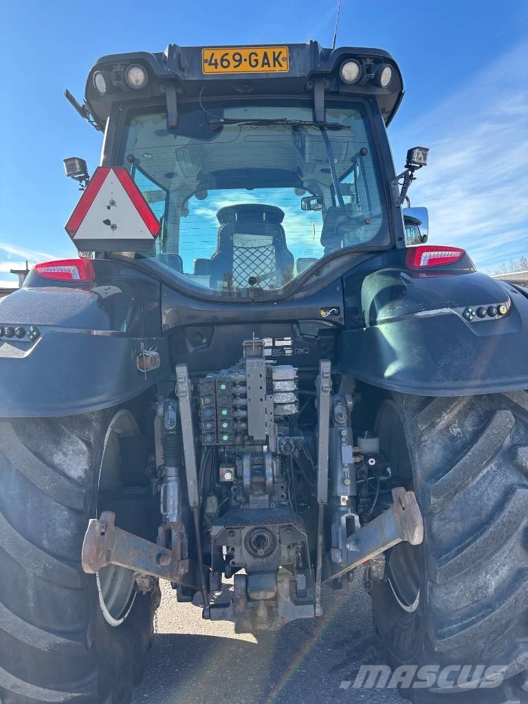 Valtra T 154 Versu 拖拉机/农用车