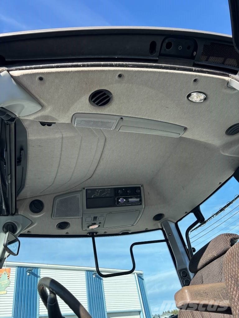 Valtra T 154 Versu 拖拉机/农用车