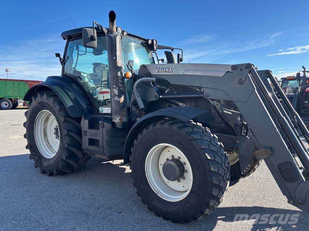Valtra T 154 Versu 拖拉机/农用车