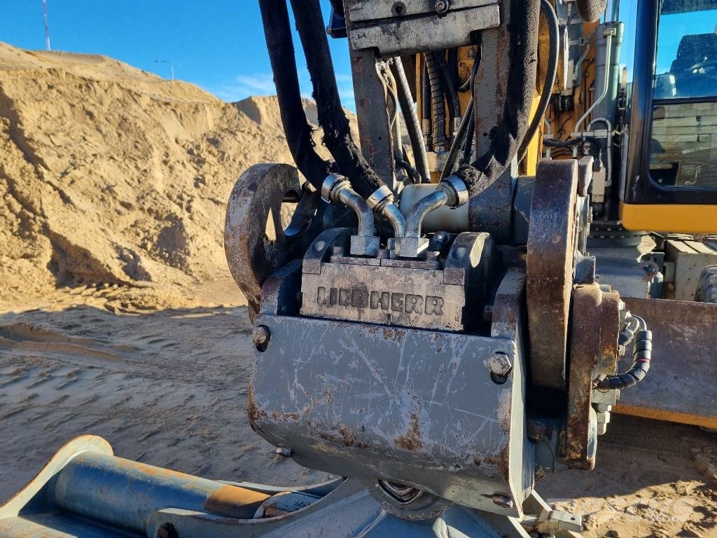 Liebherr A 918 Excavadoras de ruedas