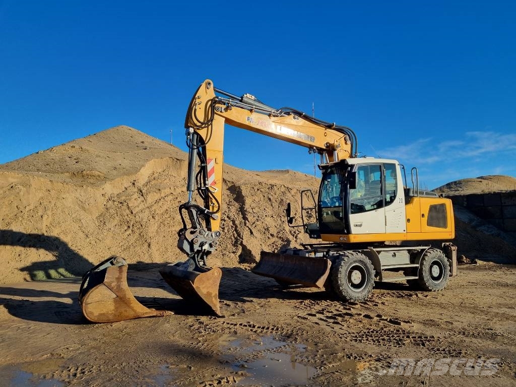 Liebherr A 918 Excavadoras de ruedas