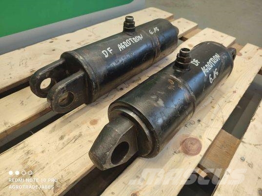 Deutz-Fahr 6.15 Agrotron actuator Boom in dipper roke