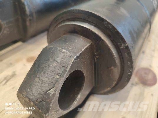 Deutz-Fahr 6.15 Agrotron actuator Boom in dipper roke