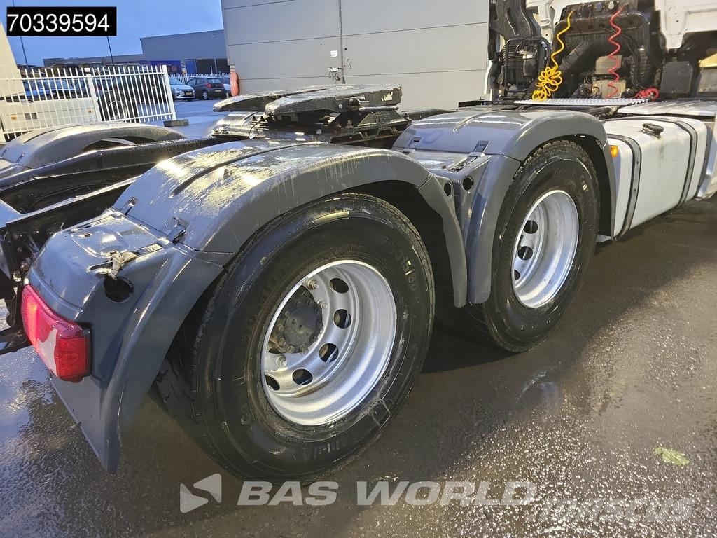 MAN TGX 33.580 6X4 XLX Retarder 2xTanks ACC Tegljači