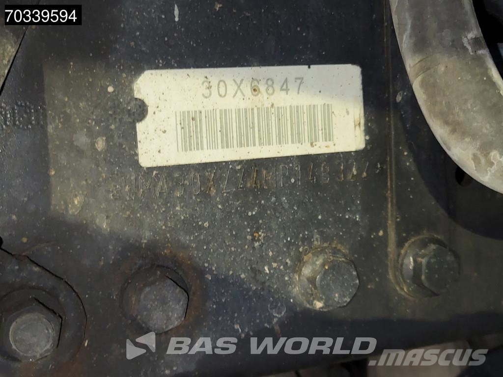 MAN TGX 33.580 6X4 XLX Retarder 2xTanks ACC Tegljači