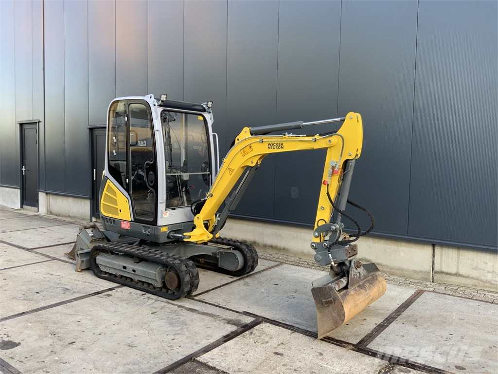 Wacker Neuson ET 24 Mini ekskavatörler, 7 tona dek