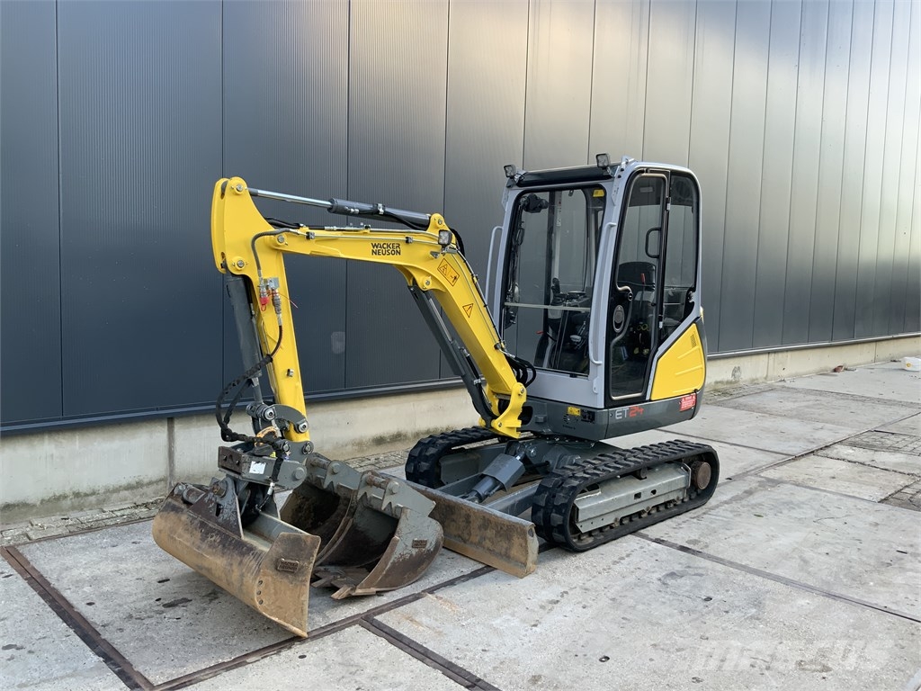 Wacker Neuson ET 24 Mini ekskavatörler, 7 tona dek