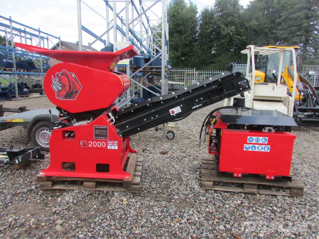 Red Rhino 2000 Brecheranlage mit RedRhino Powerpack Iseliikuvad purustid