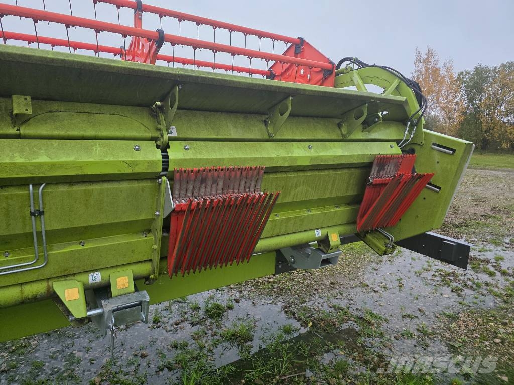 CLAAS Lexion 670 Ražas novākšanas kombaini