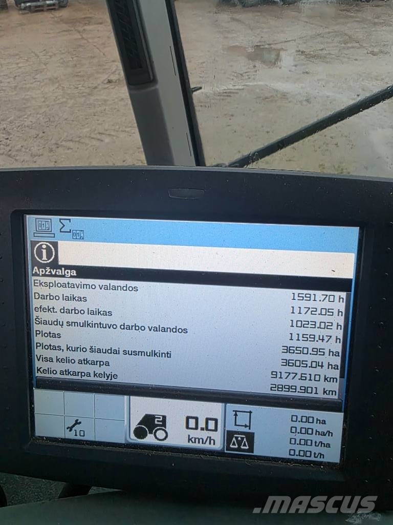 CLAAS Lexion 670 Ražas novākšanas kombaini