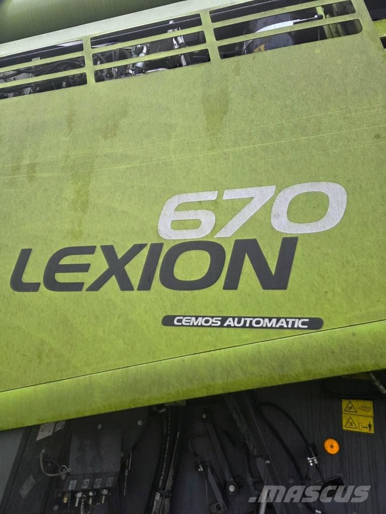 CLAAS Lexion 670 Ražas novākšanas kombaini