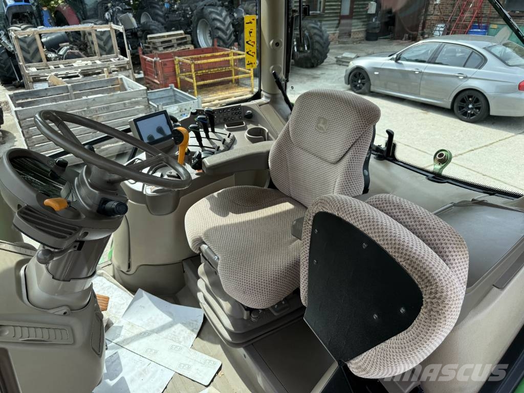 John Deere 6125 R Трактори