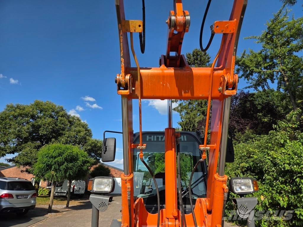 Hitachi ZW 75 轮式装载机