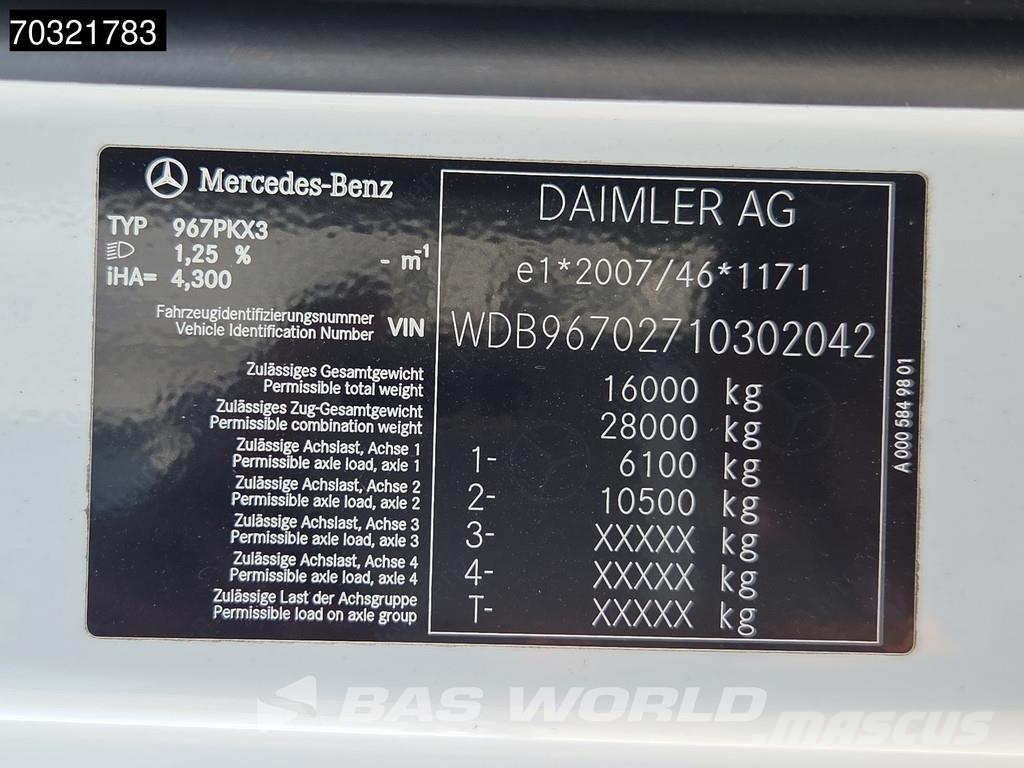 Mercedes-Benz Atego 1527 4X2 15 tonner Automatic 2000kg Ladebord Грузовики-Фургоны