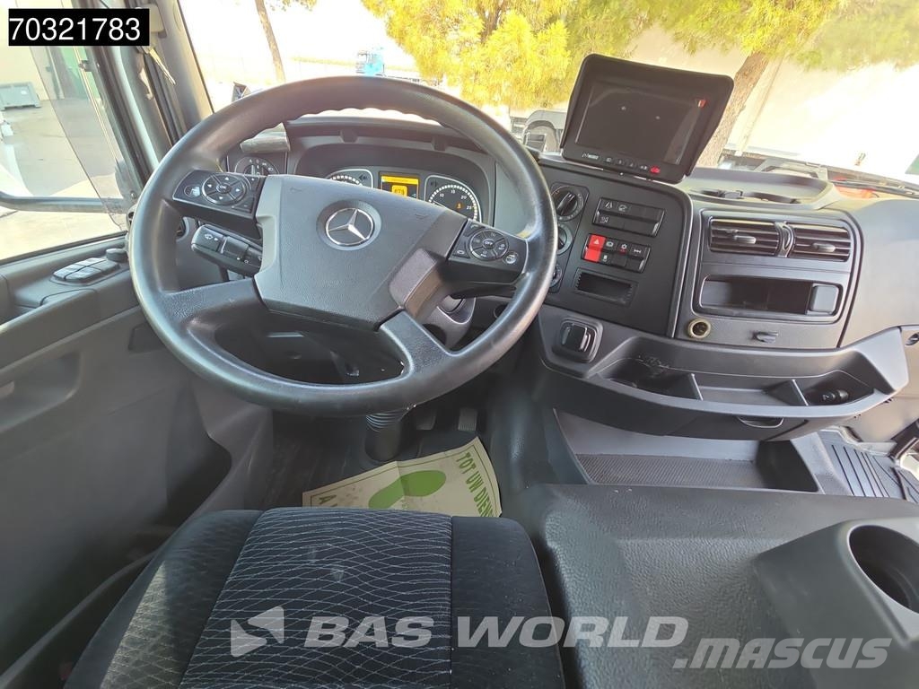 Mercedes-Benz Atego 1527 4X2 15 tonner Automatic 2000kg Ladebord Грузовики-Фургоны