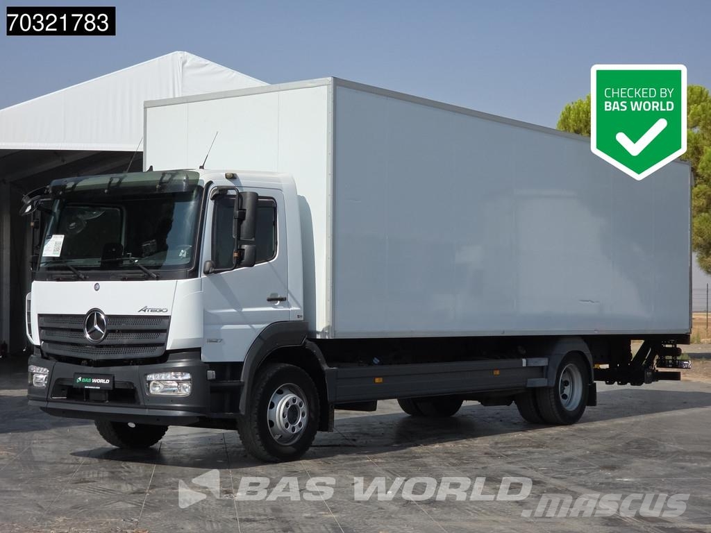 Mercedes-Benz Atego 1527 4X2 15 tonner Automatic 2000kg Ladebord Грузовики-Фургоны