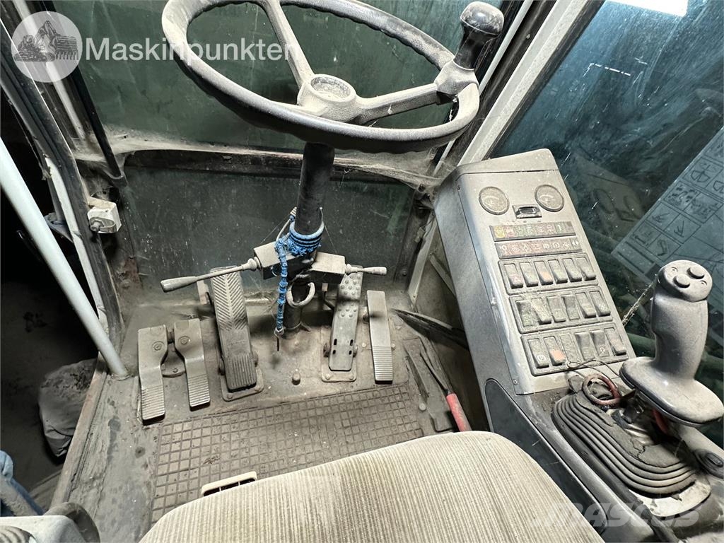Liebherr A310B Hjulgrävare