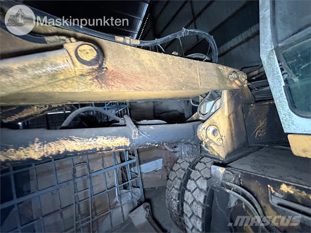 Liebherr A310B Hjulgrävare