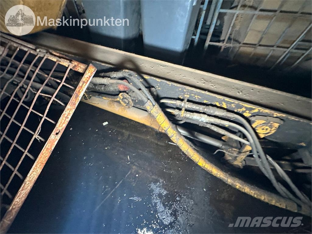 Liebherr A310B Hjulgrävare