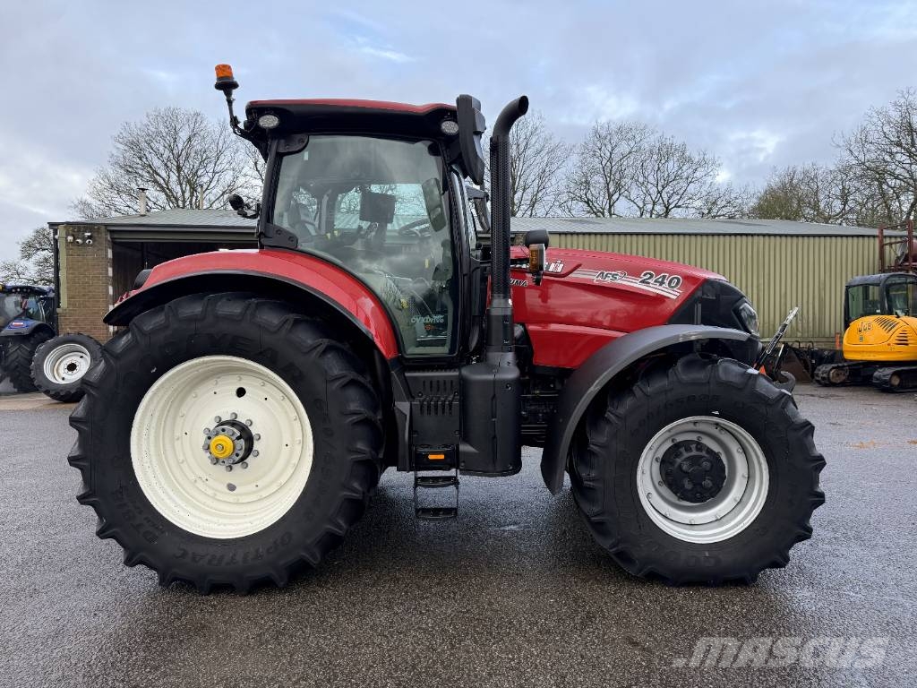 Case IH Puma 240 CVX Tractors