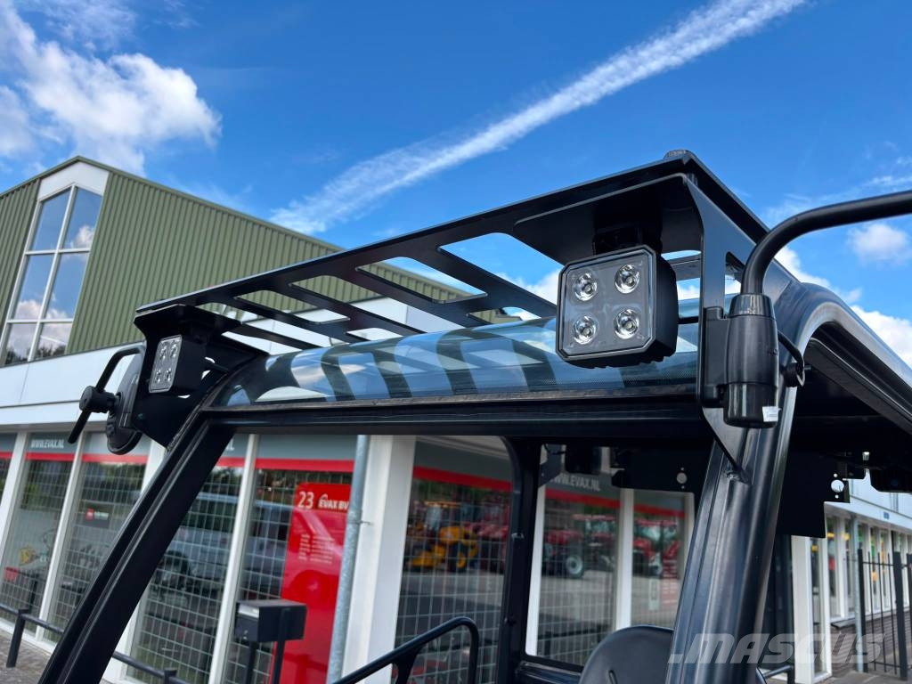 JCB 403 Plus Minicargadoras