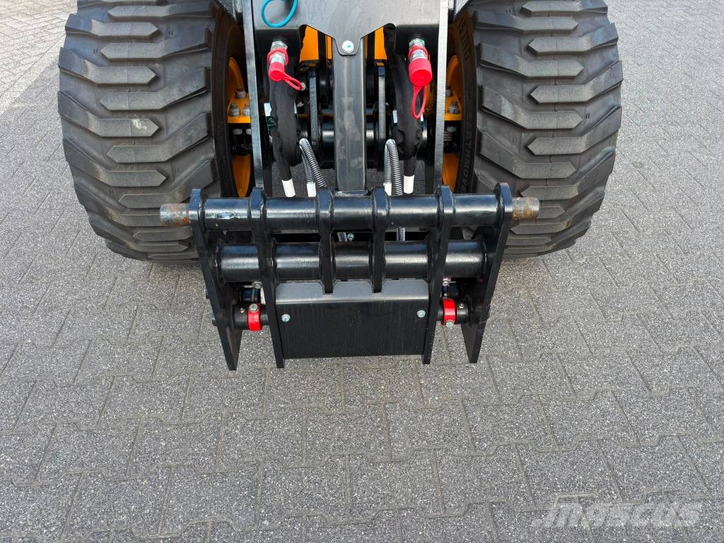 JCB 403 Plus Minicargadoras