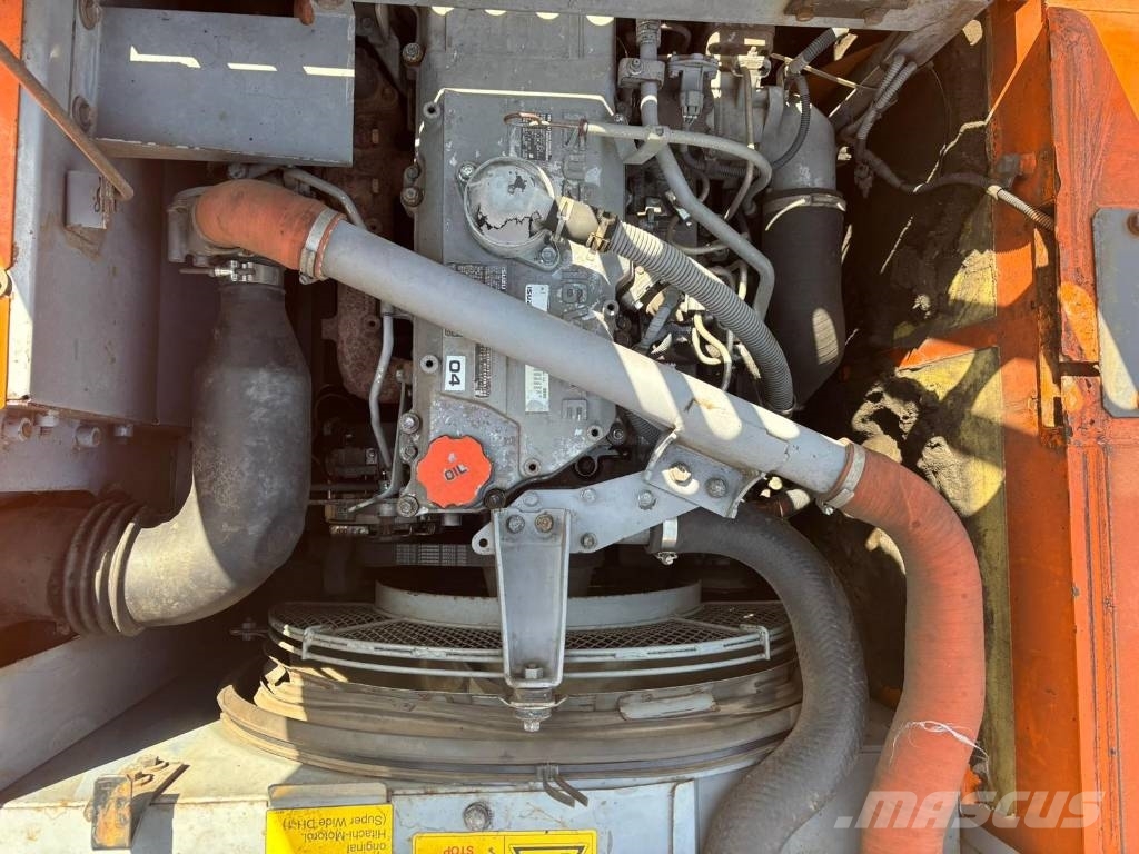 Hitachi ZX 170 W-3 Ekskavatori uz riteņiem