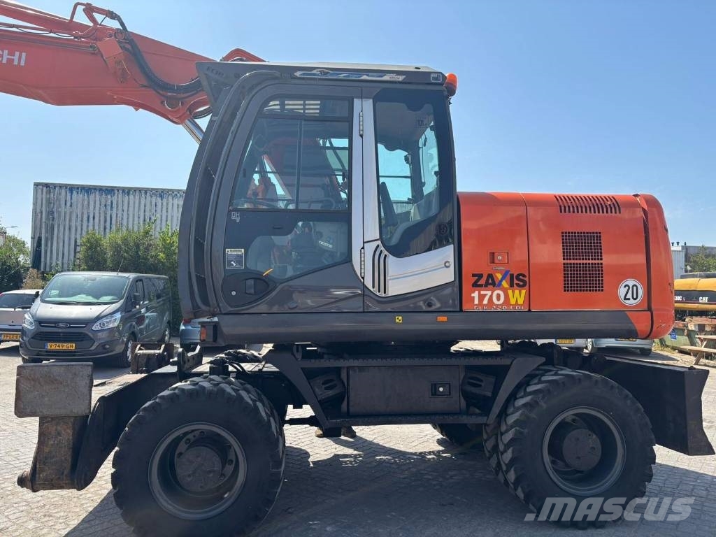 Hitachi ZX 170 W-3 Ekskavatori uz riteņiem