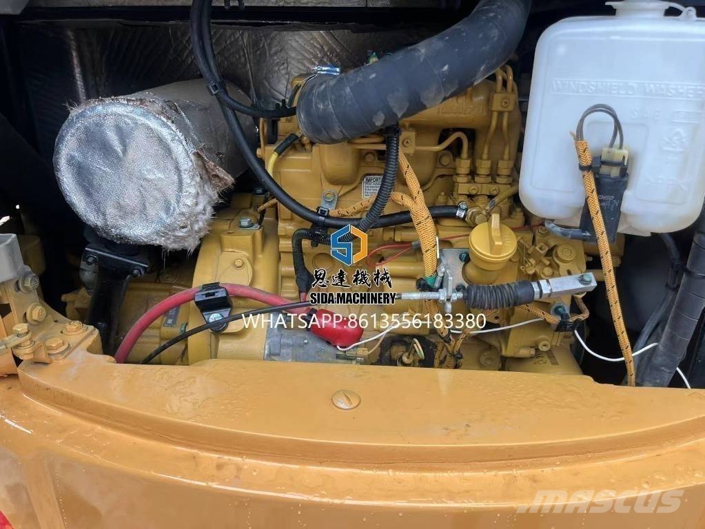 CAT 303.5 E CR Mini kotrók < 7t