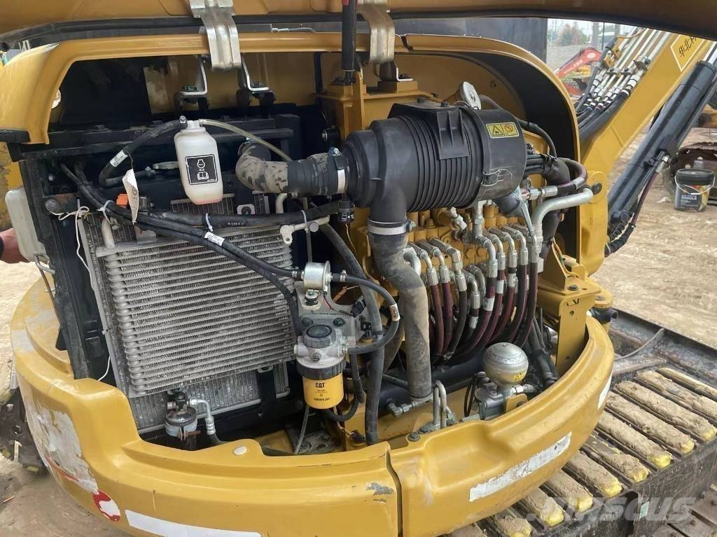 CAT 303.5 E CR Mini kotrók < 7t