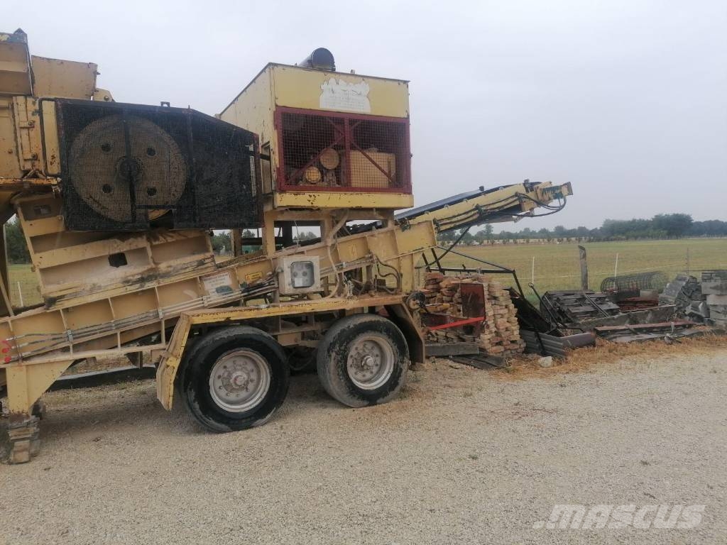 Bag Tipex 1200 Mobile crushers
