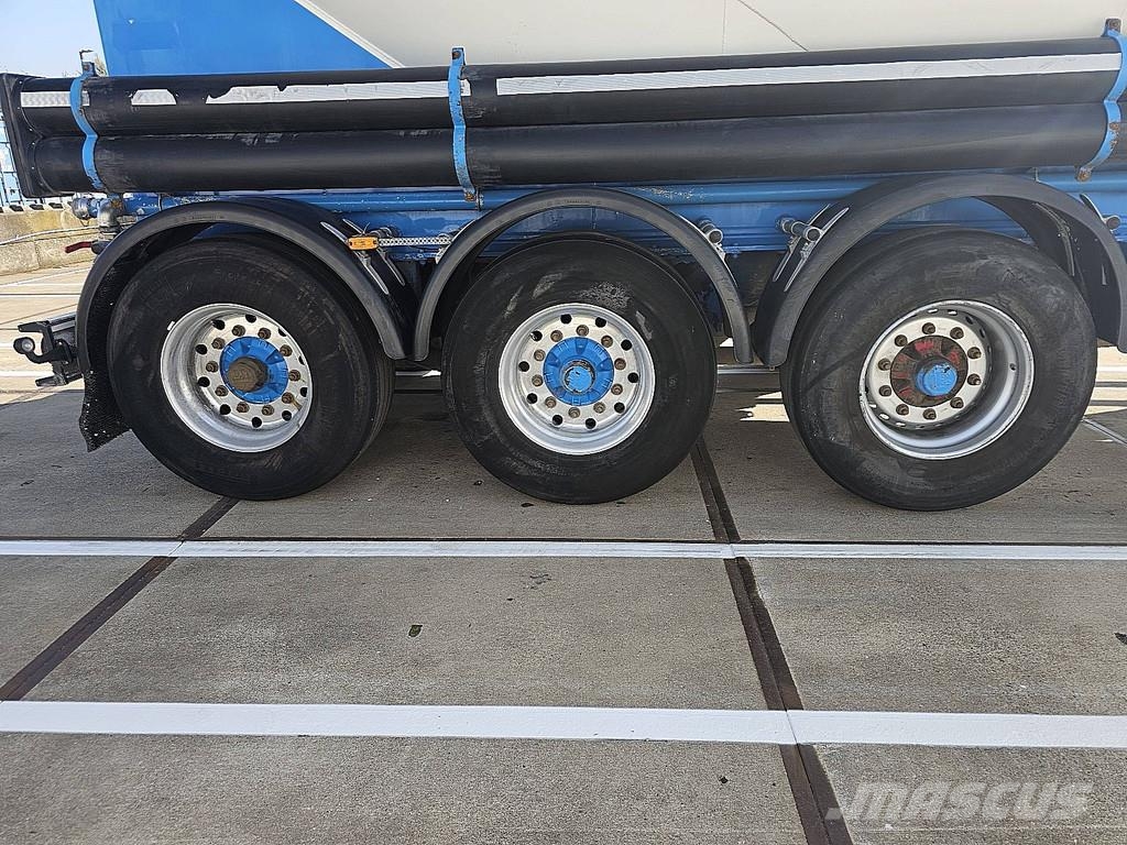 TURBOS HOET SVM 67/39 39.000L Semirimorchi cisterna