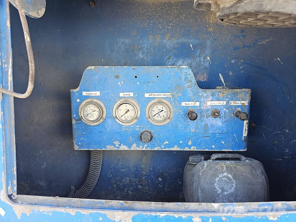 TURBOS HOET SVM 67/39 39.000L Semirimorchi cisterna