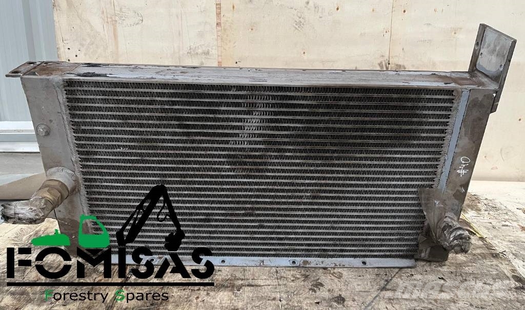 John Deere 770 D Oil radiator F063482 라디에이터