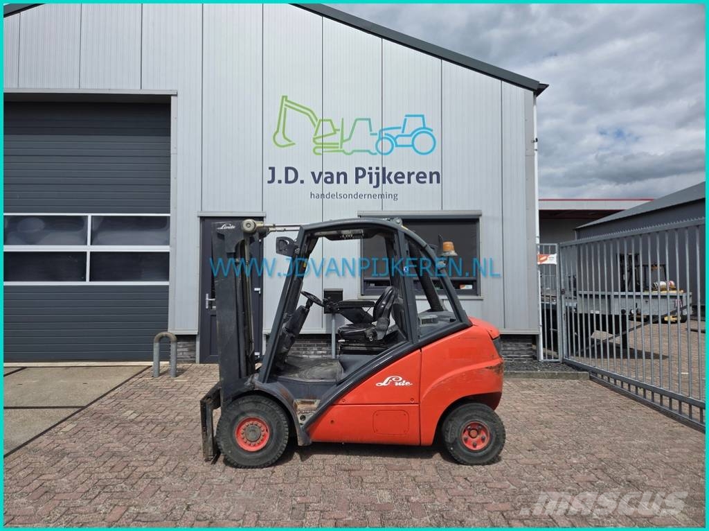 Linde H30D diesel triplex + freelift+ sideshift شاحنات الديزل