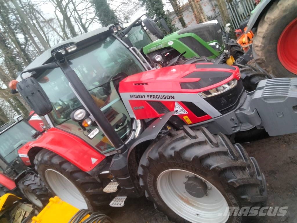 Massey Ferguson 5S.125 Traktoren