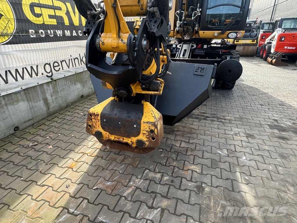 CAT 315 Bageri točkaši