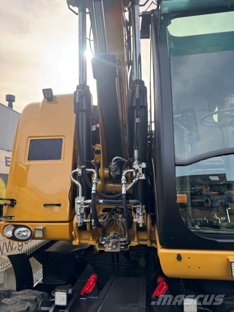 CAT 315 Bageri točkaši