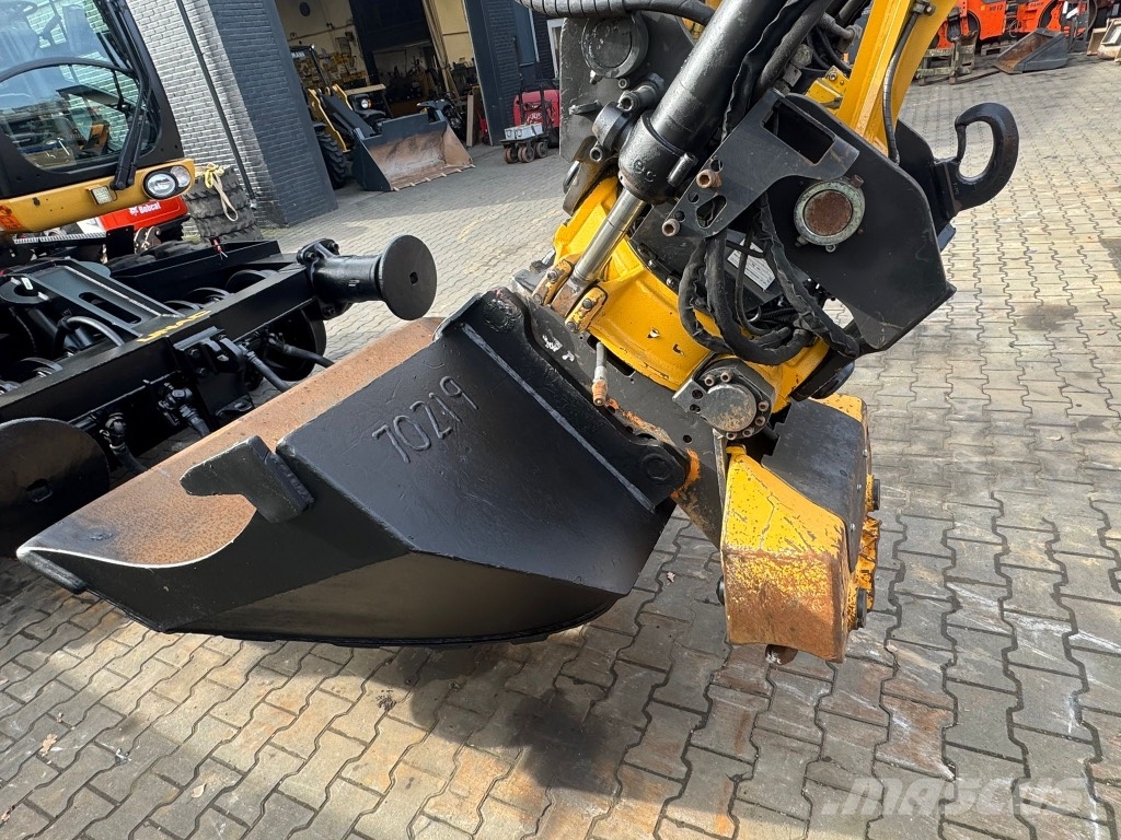 CAT 315 Bageri točkaši