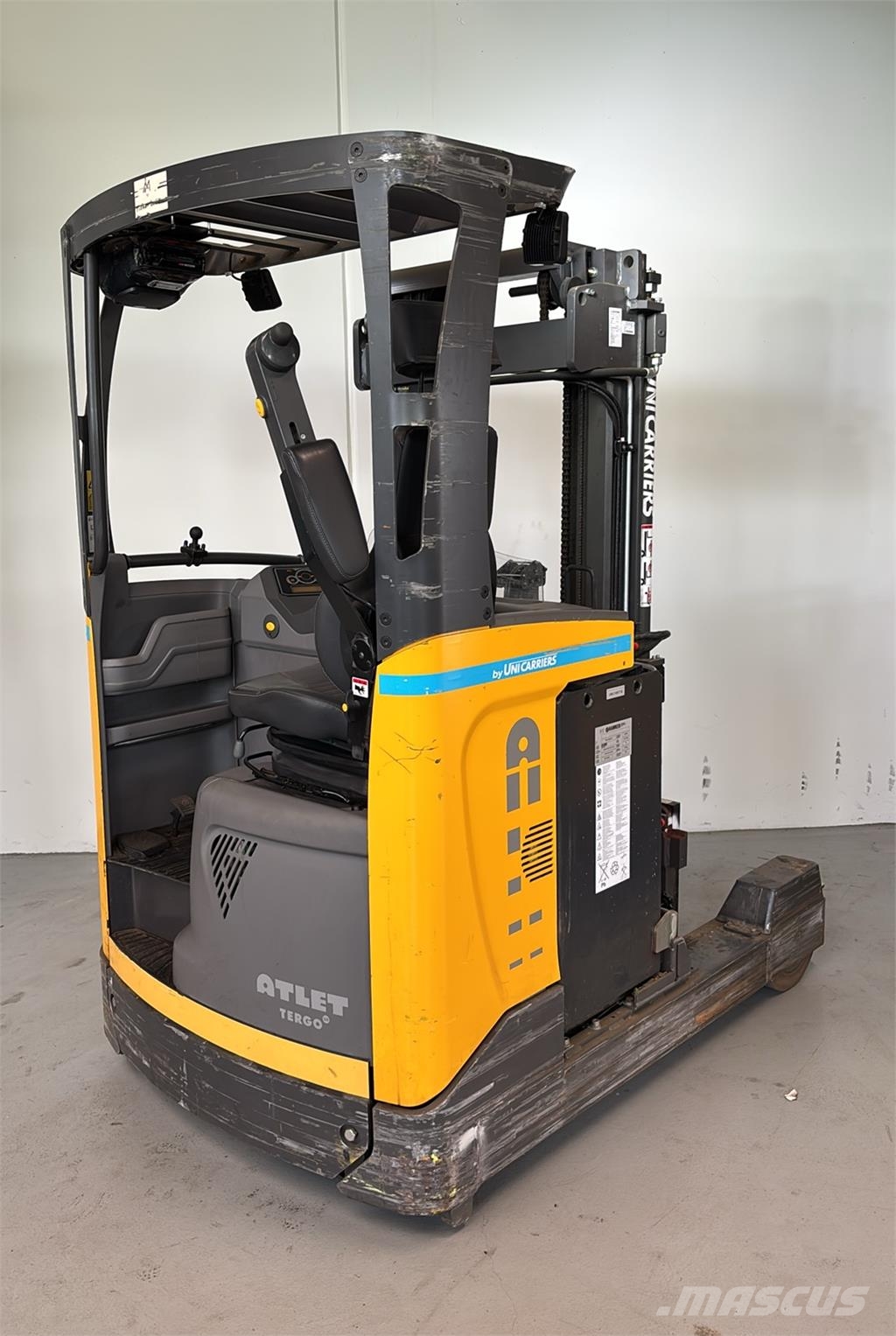 Atlet UMS200 Reach truck