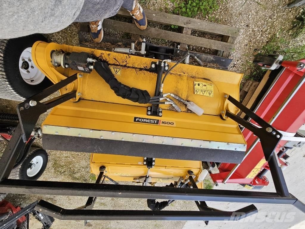 McConnel Robocut RC56 Robotske kosilice