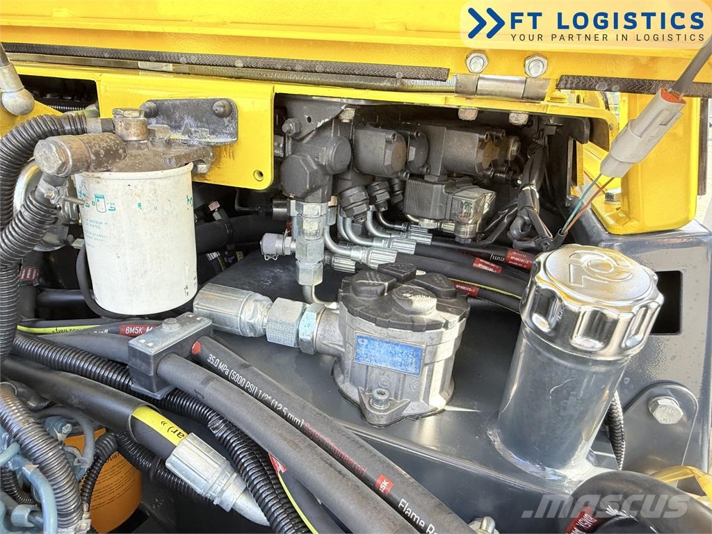 Combilift CB3000 | DIESEL | TRIPLEX 5500 MM | SIDE SHIFT | F شاحنة المناولة رباعية الاتجاهات