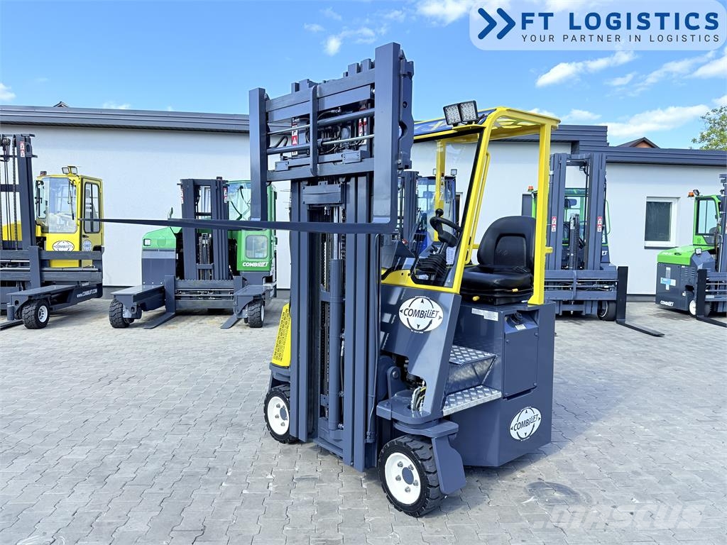 Combilift CB3000 | DIESEL | TRIPLEX 5500 MM | SIDE SHIFT | F شاحنة المناولة رباعية الاتجاهات