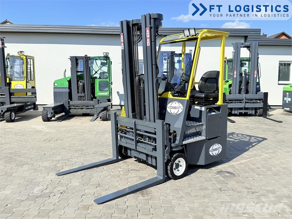 Combilift CB3000 | DIESEL | TRIPLEX 5500 MM | SIDE SHIFT | F شاحنة المناولة رباعية الاتجاهات