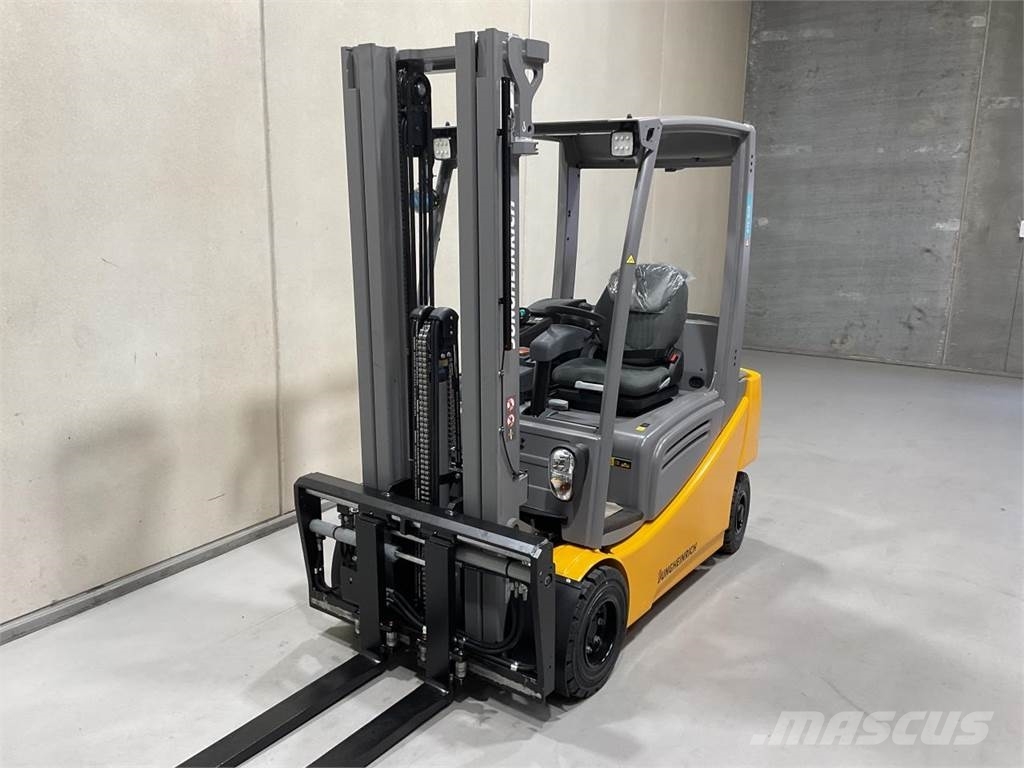Jungheinrich EFG 318 Electric forklifts