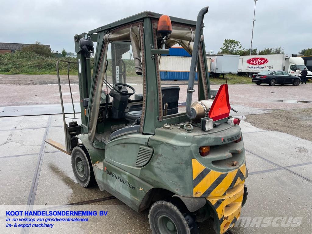 Jungheinrich DFG 25 1800 uur Ex Leger/Army Diesel heftrucks