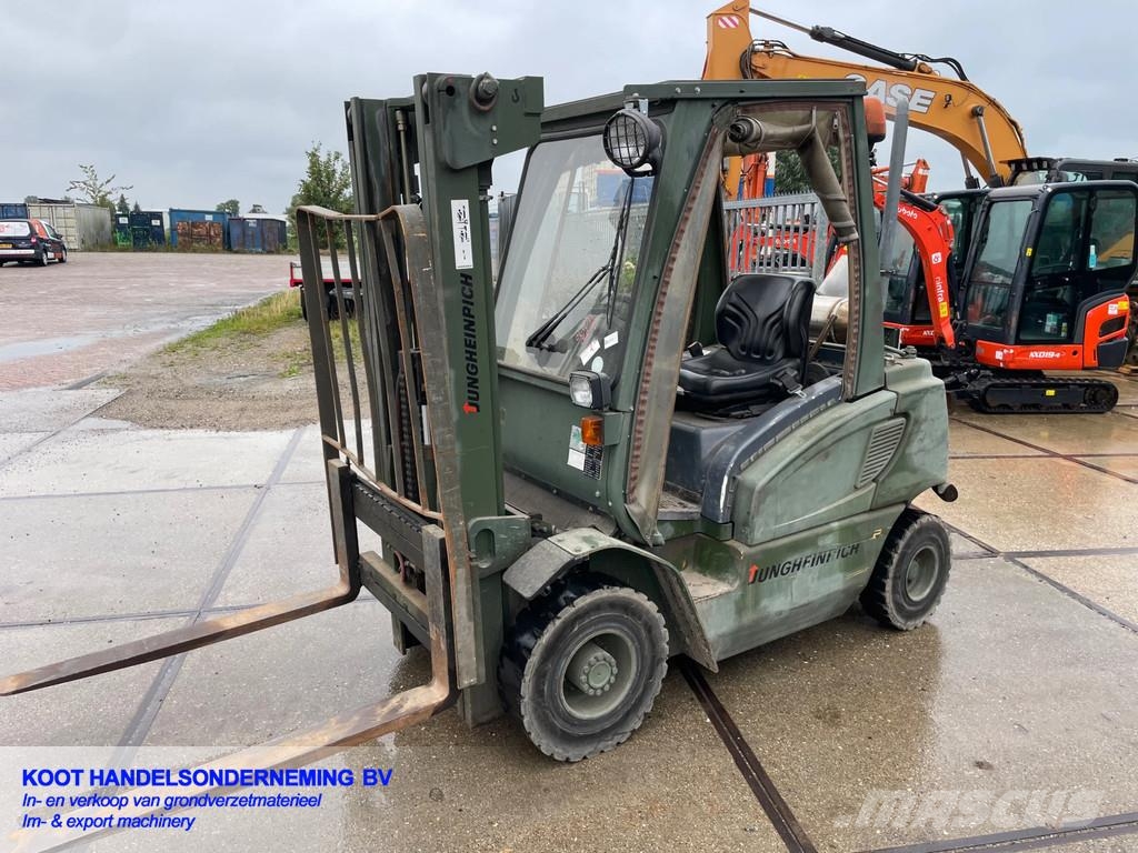 Jungheinrich DFG 25 1800 uur Ex Leger/Army Diesel heftrucks