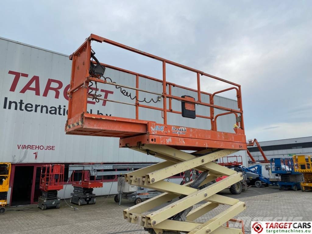 JLG 2032ES Electric Scissor Work Lift 810cm Škarjaste dvižne ploščadi