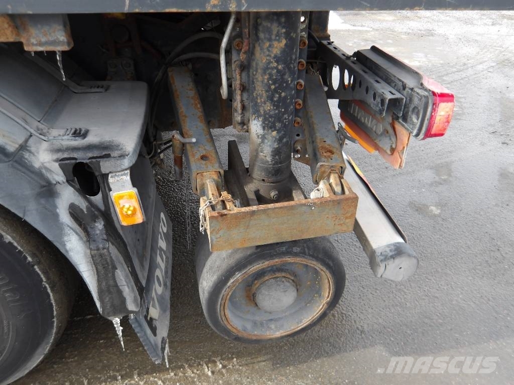 Volvo FH 13+Palfinger Platforme aeriene montate pe camion