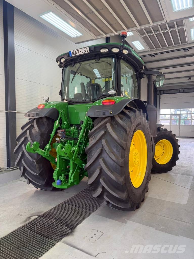 John Deere 8360 R Tractors